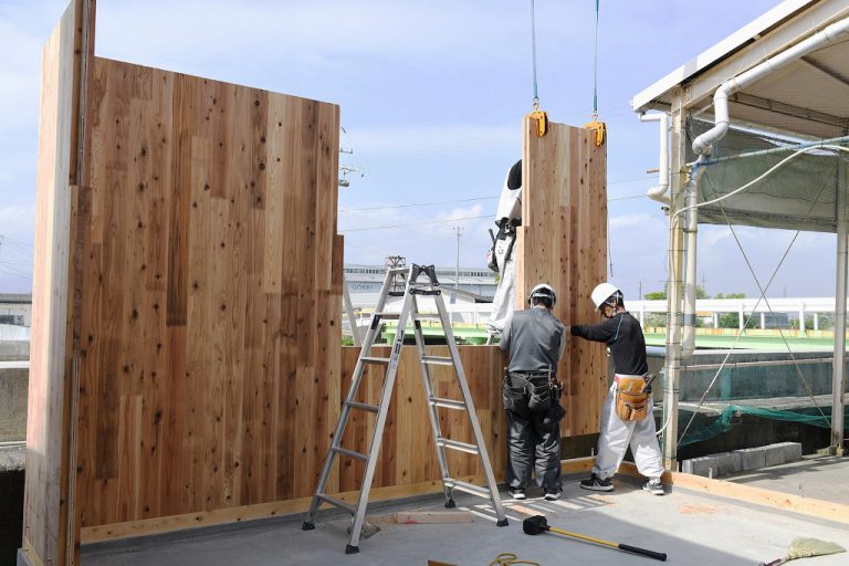 弊社CLT建築物のご紹介 | CLT｜Cross Laminated Timber（クロス・ラミネイティド・ティンバー）｜株式会社鈴工